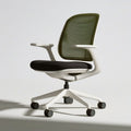 Ergonomischer Bürostuhl mit Armlehnen, Netzrücken, Schwarz/Olivgrün/Weiss, 64 x 64 x 92–102 cm